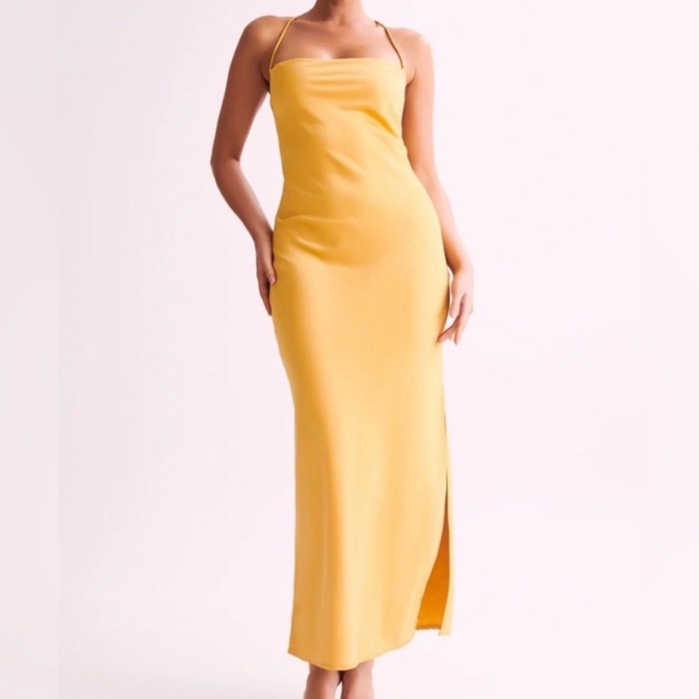 Elegant Yellow Maxi Dress